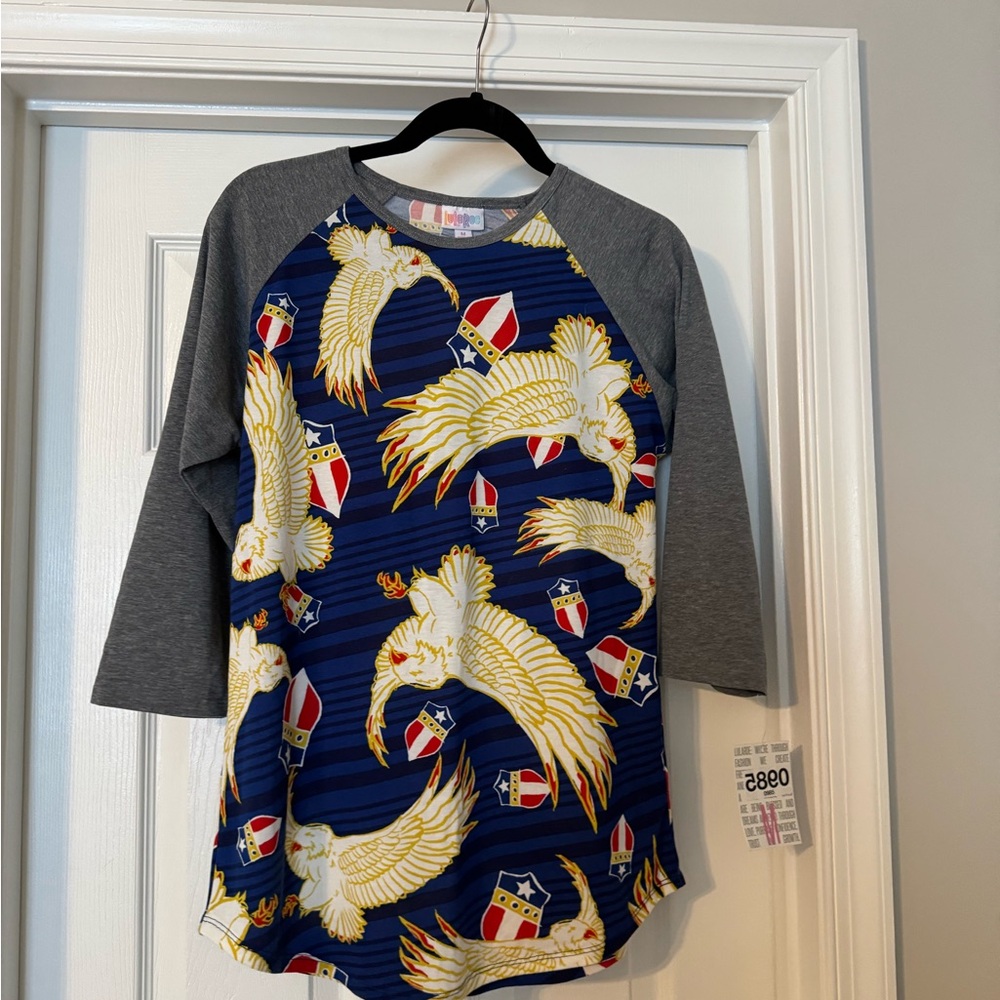 Eagle Print Raglan Sleeve Shirt